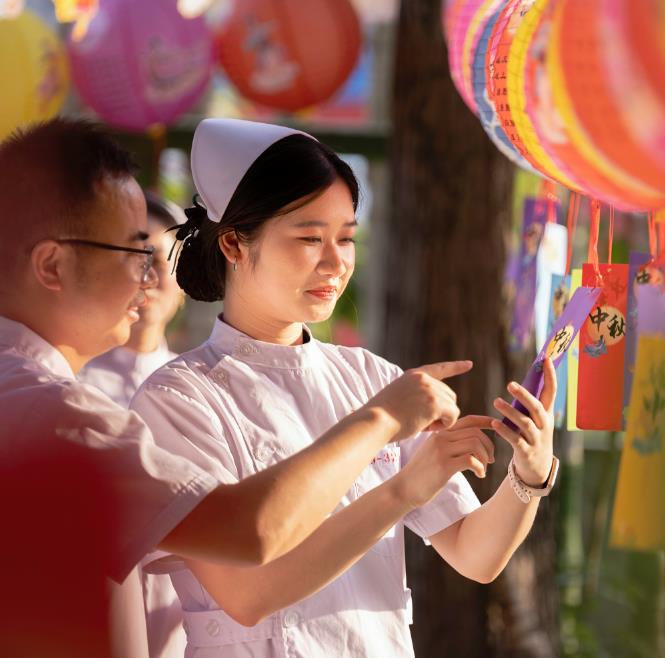 花好月圓，情暖中秋|萬(wàn)載縣人民醫(yī)院舉行慶祝中秋節(jié)系列活動(dòng)